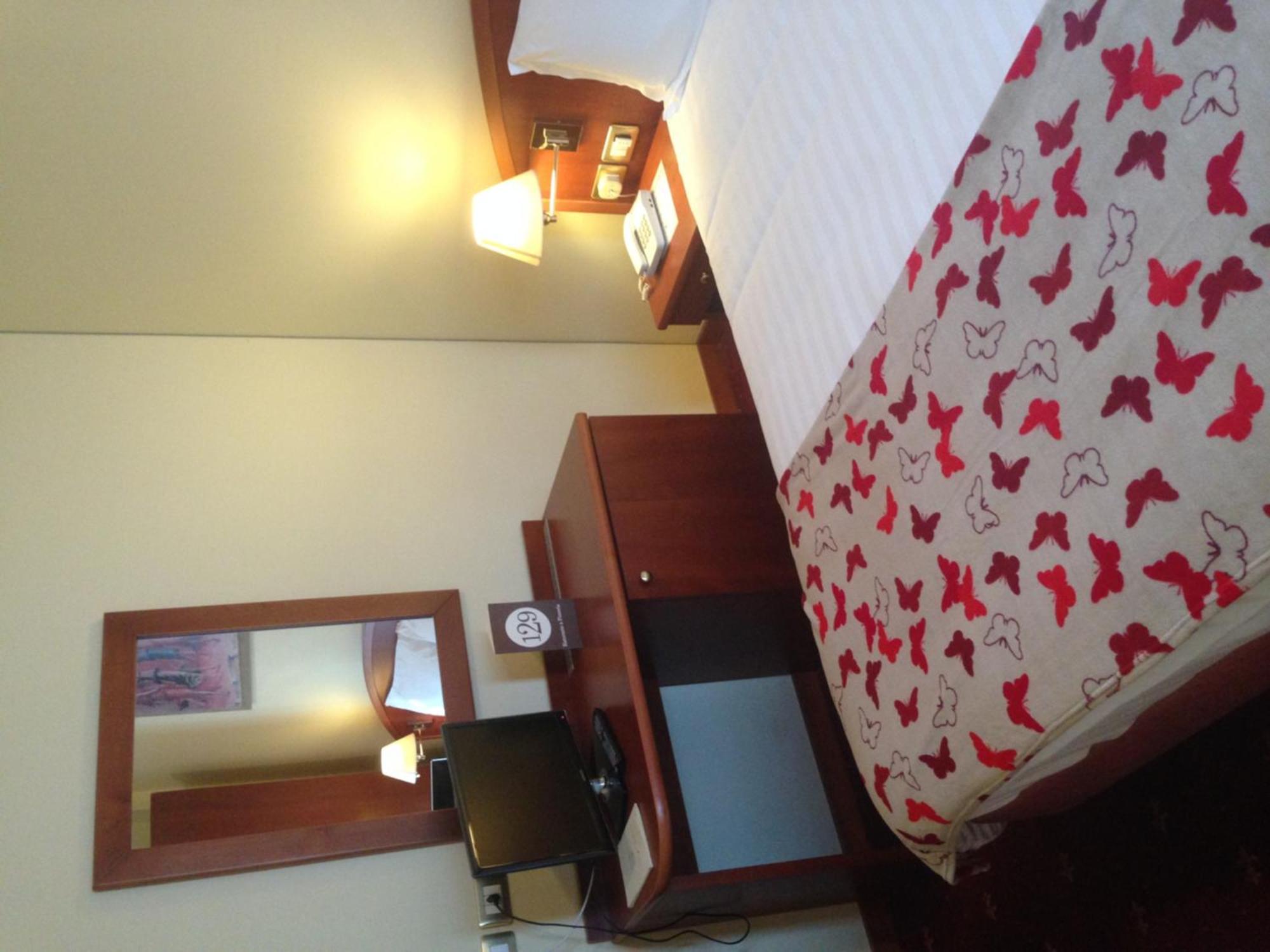 Hotel Piero Della Francesca Arezzo Room photo